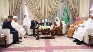 «Ҳаж-2025»: Мавсумни юқори даражада ташкил этиш масалалари муҳокама қилинди