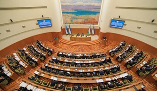 “Геном бўйича давлат рўйхатига олиш тўғрисида”ги қонун
қабул қилинмоқда