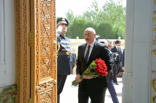 Ozarbayjon Prezidenti Ilhom Aliyev Islom Karimovni xotirladi