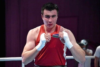 Баҳодир Жалолов чемпионлар оқшомида баҳрайнлик рақиби устидан ғалаба қозонди