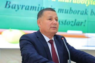 Урганч давлат унивeрситeтида байрам дастури бўлиб ўтди