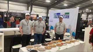 USAID ба содиркунандагони Ӯзбекистон дар ба имзо расондани созишнома оид ба фуруши меваи хушк дар ИМА  кумак мекунад