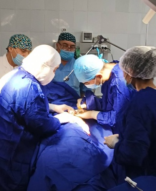 Qorakoʻl tumanida ilk bor murakkab jarrohlik amaliyoti oʻtkazildi