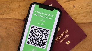 В ВОЗ пока не рекомендуют вводить «вакцинные паспорта»