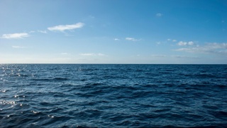 “Титаник” яқинида ичида туристлар бўлган батискаф йўқолиб қолди