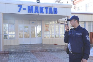 Муқаддам судланган 20-25 ёшдаги йигитлар мактаб ҳудудига бемақсад киришга уринди