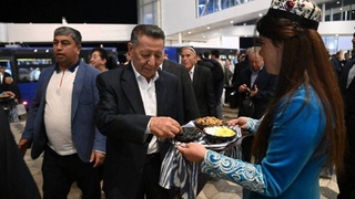 Открыто прямое авиасообщение между Наманганом и Самаркандом