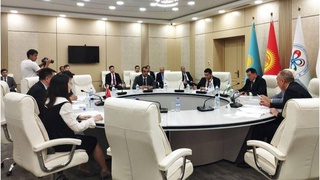 В МИЦА обсуждаются процессы внутреннего развития и перспективы стратегического партнерства Узбекистана и Китая