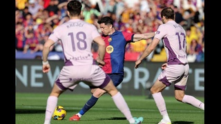 Дубль Левандовски помог «Барселоне» одолеть в дерби «Жирону»