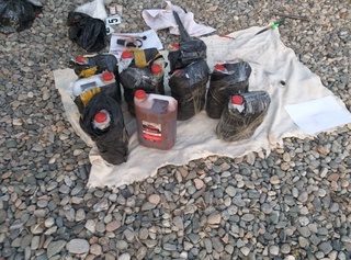 Юртимиздан транзит тарзда олиб ўтишга уринилган қарийб 172,5 килограмм гиёҳвандлик воситалари фош этилди