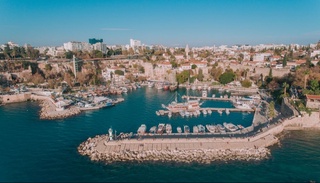 Antaliya yarim yilda rekord darajadagi sayyohni qabul qildi