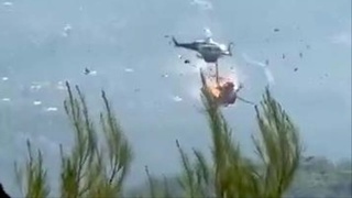 В Греции два человека погибли при крушении пожарных вертолетов