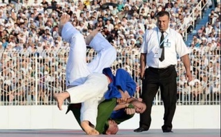 Алпомишлар юртида беш қитъа алплари беллашади