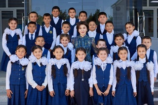 Председатель Попечительского совета Фонда «Zamin» Зироат Мирзиёева посетила Бухарскую область