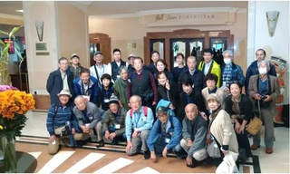 Yaponiyalik 30 nafar koʻngilli Orolboʻyini koʻkalamzorlashtirish jarayonlarida ishtirok etish uchun Oʻzbekistonga keldi