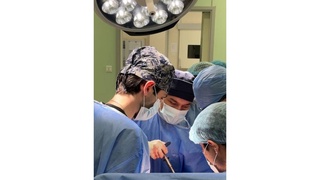 Ўзбекистонда биринчи марта мураккаб ортопедик жарроҳлик амалиёти муваффақиятли ўтказилди