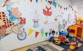 Хитойда сўнгги икки йилда 20 мингдан ортиқ болалар боғчалари ёпилган