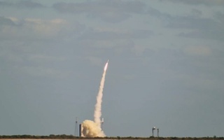 Дар ИМА дар бораи озмоишҳои муваффақиятноки мушаки гиперсадо дар Флорида хабар доданд