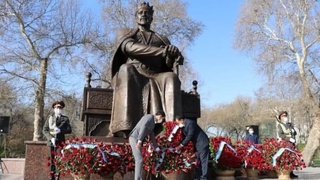 В Самарканде отметили 685-летие со дня рождения Амира Темура