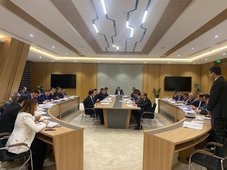 Энергетика вазирлигида куз-қиш мавсумига тайёргарлик кўриш юзасидан танқидий йиғилиш ўтказилди