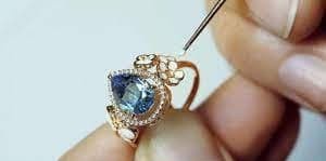 Buxoro dunyo zargarlarini chorlaydi