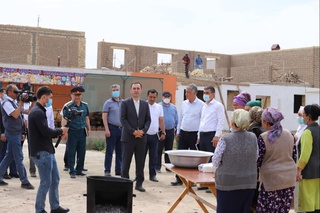 Bosh prokuror oʻrinbosari Xorazm viloyatida “Obod qishloq” va “Obod mahalla” davlat dasturlar ijrosi oʻrganildi