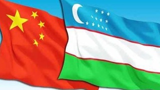 Abdulaziz Kamilov talks with PRC Foreign Minister