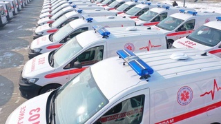 Узбекистан передал Туркменистану 20 автомобилей скорой помощи