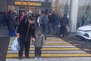 Усилиями дипломатов узбекский ребенок, оставшийся без матери в Турции, возвращен на родину