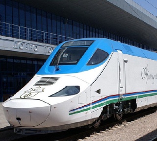 Тошкент – Бухоро – Тошкент” йўналишидаги Афросиёб поездларининг 3 кунлик рейслари бекор қилинди