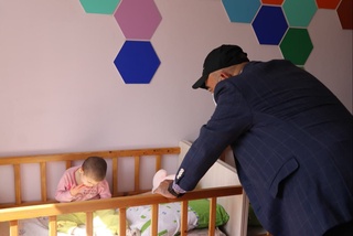 Вилоят ҳокими "Мурувват" уйи шароитлари билан танишди