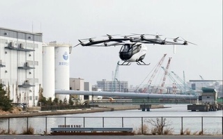Япония стартапи: Токиода биринчи “учар автомобиль” синовдан ўтказилди