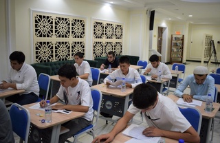 Akademiyada dastlabki imtihonlar bo'lib o'tdi