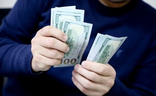 3 та вилоятда “валютчик“лар фаолиятига чек қўйилди