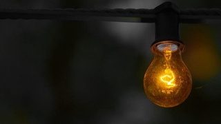 Электр энергияси узилавериши оқибатида етказилган зарарни ким қоплайди?