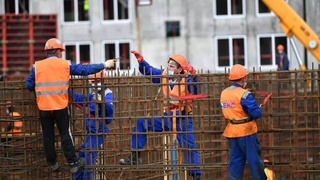 Россия Ҳукумати Ўзбекистондан 10 минг қурувчини жалб этиш бўйича пилот лойиҳани тасдиқлади