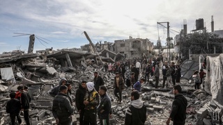 Исроил Ғазо секторидаги озиқ-овқат тарқатиладиган ҳудудга бомба ташлади