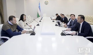 Тошкентда хизмат кўрсатишни ривожлантиришга қаратилган йиғилиш ўтказилди