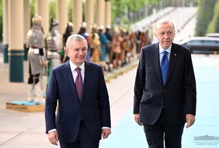 Меҳмонони олимақом аз экспозитсияи фарҳанг, санъат ва таомҳои Туркия дидан  карданд