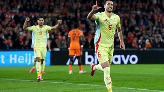 Нидерланды в меньшинстве упустили победу над Испанией