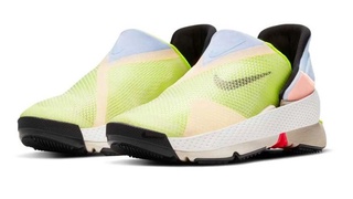 Nike қўл ёрдамисиз кийиладиган кроссовкаларни тақдим этди