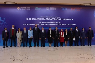 Сўз форум иштирокчиларига