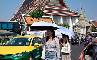 Filippinda festival vaqtida 45 kishi issiq havo tufayli hushidan ketdi