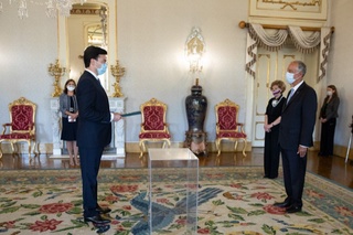 Ambassador of Uzbekistan presents his credentials to the President of Portugal