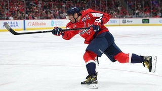 Россиянин Александр Овечкин побил рекорд Уэйна Гретцки в НХЛ