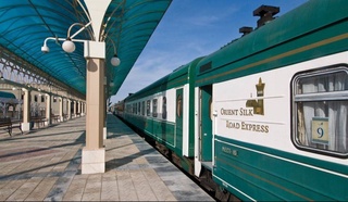 Дар Ўзбекистон боз қатораи сайёҳии «Orient Silk Road Express» ба роҳ монда шуд