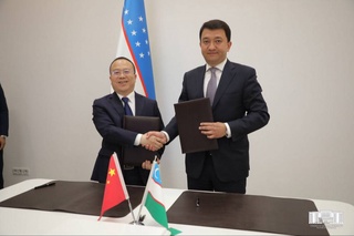 В столичном хокимияте состоялась встреча с делегацией города Юэцин