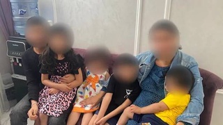 Женщина и семеро ее несовершеннолетних детей, оказавшихся в трудной ситуации в Самарской области России, возвращены в Узбекистан