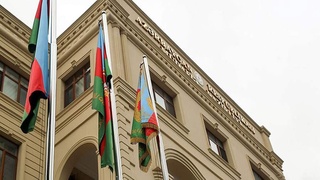 Озарбайжон Мудофаа вазирлиги республика кучларининг Келбажар туманидаги позициялари ўққа тутилгани ҳақида хабар берди