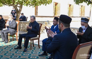 Сафар ба Бухоро оғоз ёфт